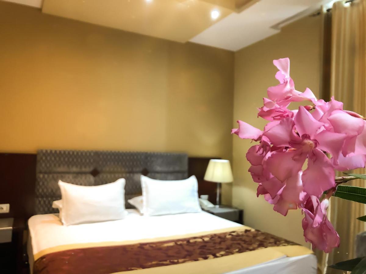 Hotel Arifi ชโคเดอร์ ภายนอก รูปภาพ