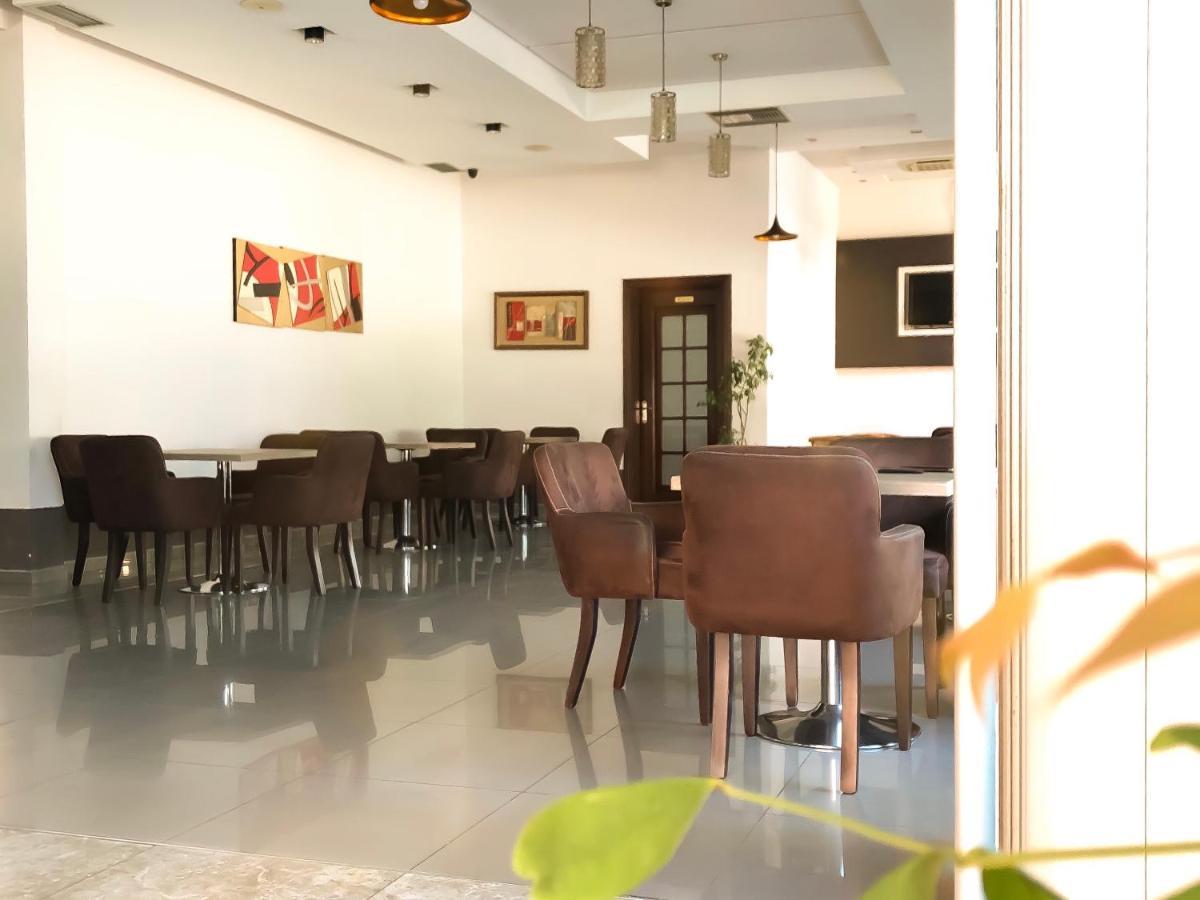 Hotel Arifi ชโคเดอร์ ภายนอก รูปภาพ