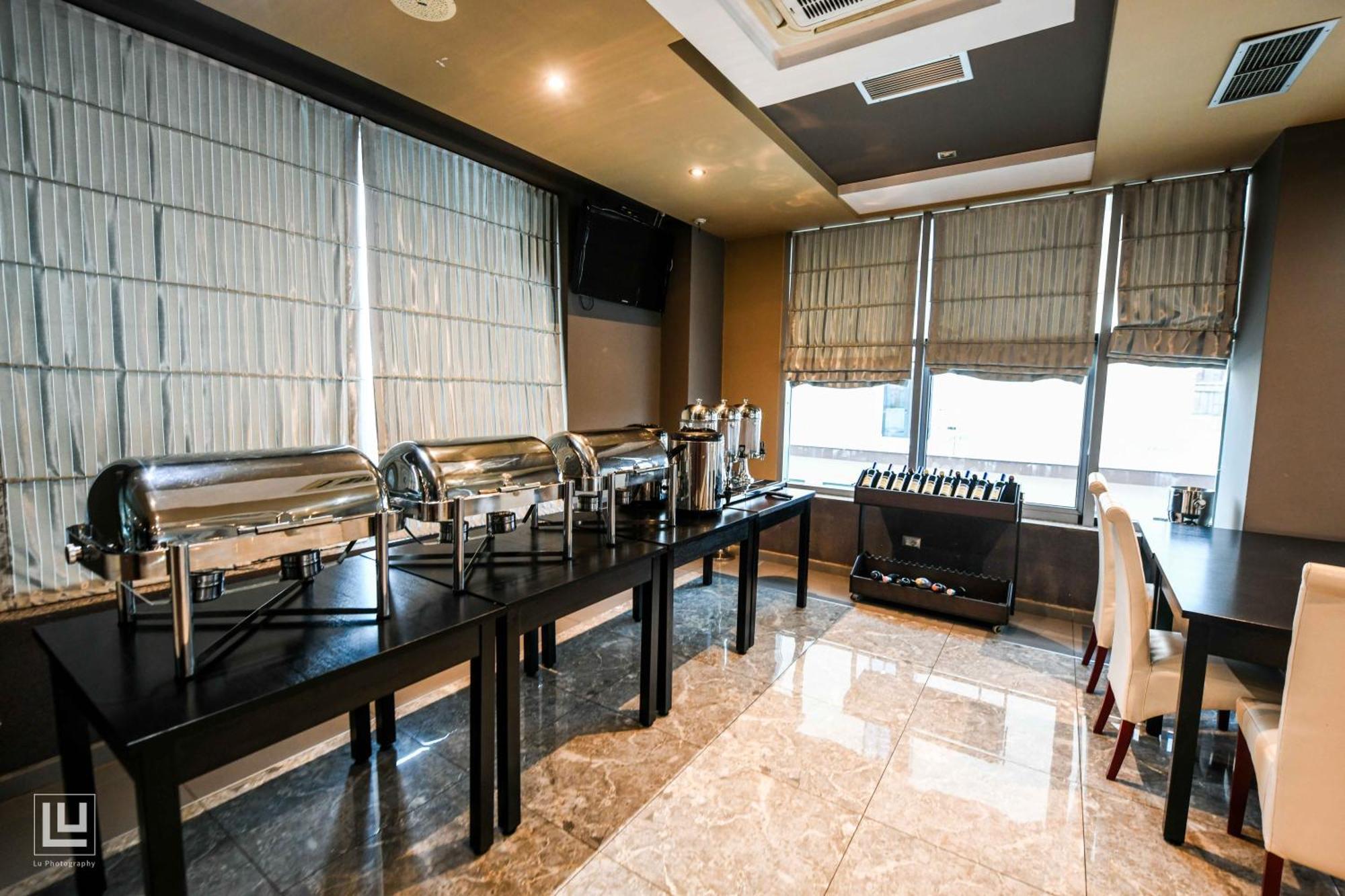 Hotel Arifi ชโคเดอร์ ภายนอก รูปภาพ