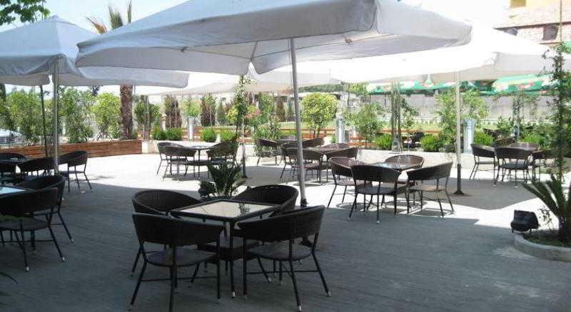 Hotel Arifi ชโคเดอร์ ภายนอก รูปภาพ